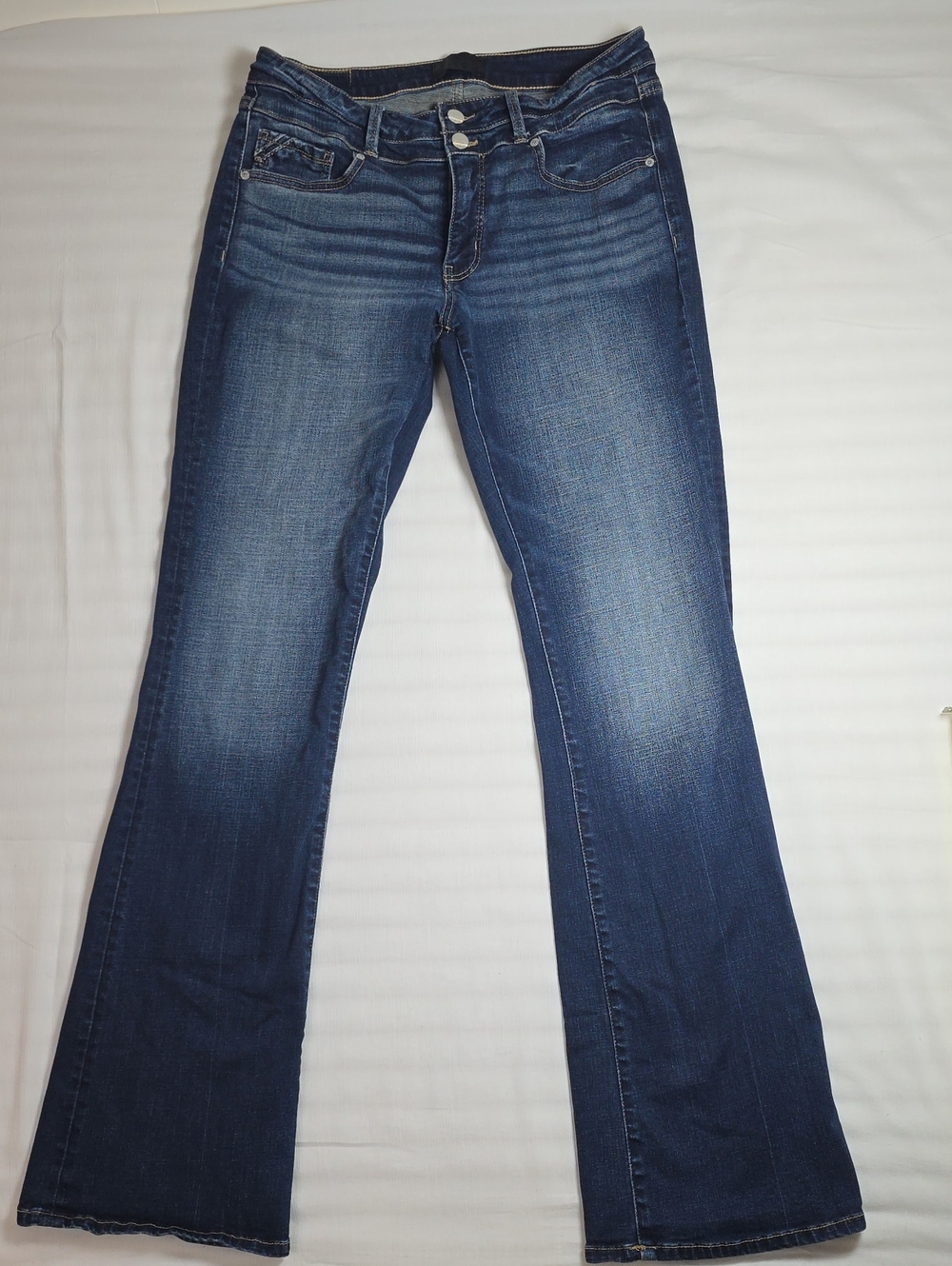 0786 Buckle Black Womens Dark Blue Flare Jeans; 30×36